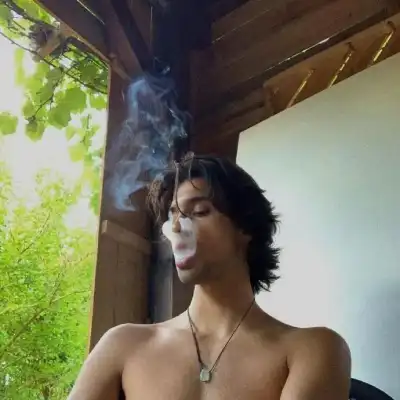梁雨欣